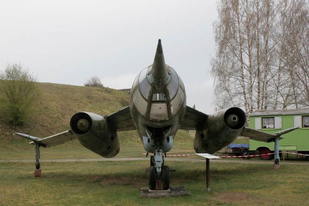 Luftfahrtmuseum Finowfurt - Jakowlew Jak-28 R, sowjetischer Aufklärer, Bauzeit 1959 bis 1972 Luftfahrtmuseum Finowfurt - Jakowlew Jak-28 R, sowjetischer Aufklärer, Bauzeit 1959 bis 1972
