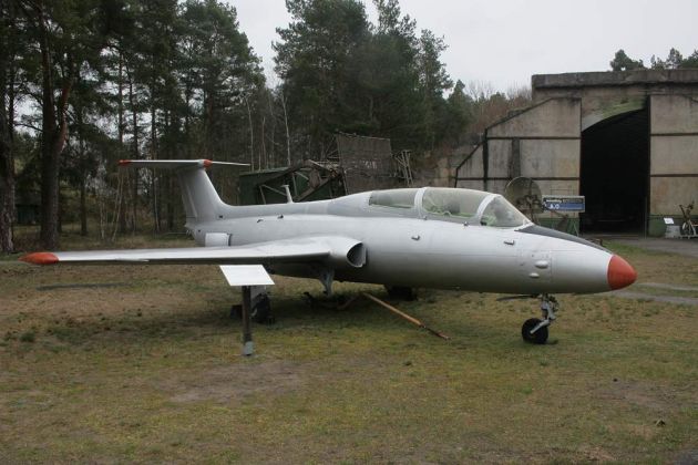 Luftfahrtmuseum Finowfurt - Aero L-29 Delfín, Standard-Strahltrainer aus der Tschechoslowakei Luftfahrtmuseum Finowfurt - Aero L-29 Delfín, Standard-Strahltrainer aus der Tschechoslowakei