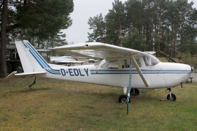 Luftfahrtmuseum Finowfurt - Cessna Modell 172 / T-41 Luftfahrtmuseum Finowfurt - Cessna Modell 172 / T-41