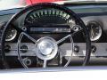 Ford Thunderbird, erste Generation 'Classic Bird' des Baujahres 1955 - das Cockpit mit europäischer Kilometer-Anzeige  