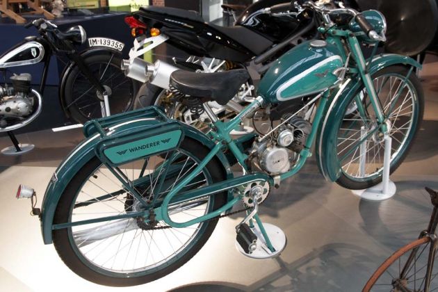 Wanderer Motorfahrrad SP 1, Baujahr 1937 - 98 ccm, 2,25 PS - Industriemuseum Chemnitz Wanderer Motorfahrrad SP 1, Baujahr 1937 - 98 ccm, 2,25 PS - Industriemuseum Chemnitz