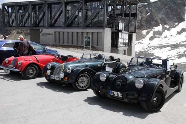 Die Kaunertaler Gletscherstrasse - Morgan 4/4, Morgan Plus Eight und Morgan Plus 6 - britische Roadster in 2.750 m Höhe Die Kaunertaler Gletscherstrasse - Morgan 4/4, Morgan Plus Eight und Morgan Plus 6 - britische Roadster in 2.750 m Höhe