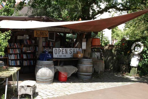 Maritime Impressionen im Museumshafen 'unner d‘ Rathuustoorn' an der Leda in Leer Maritime Impressionen im Museumshafen 'unner d‘ Rathuustoorn' an der Leda in Leer
