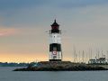 Deutschland, Ostseeküste Schleswig-Holstein - Der 15 Meter hohe Leuchtturm Schleimünde von 1871 auf der Lotseninsel, hier noch im alten schwarzweissen Anstrich