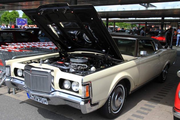 Lincoln Continental Mark III Coupé, Baujahr 1971 - 7.571 ccm V 8-Motor, 365 PS Lincoln Continental Mark III Coupé, Baujahr 1971 - 7.571 ccm V 8-Motor, 365 PS