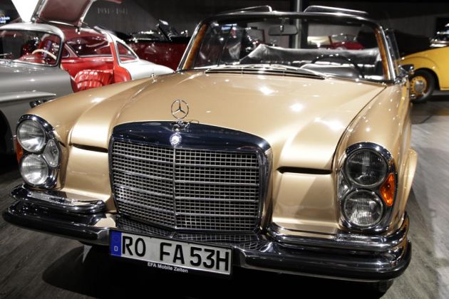 Mercedes-Benz 280 SE 3,5 Cabriolet, Bauzeit 1968 bis 1971 - V8-Zylinder, 3.400 ccm, 200 PS, 210 kmh Mercedes-Benz 280 SE 3,5 Cabriolet, Bauzeit 1968 bis 1971 - V8-Zylinder, 3.400 ccm, 200 PS, 210 kmh