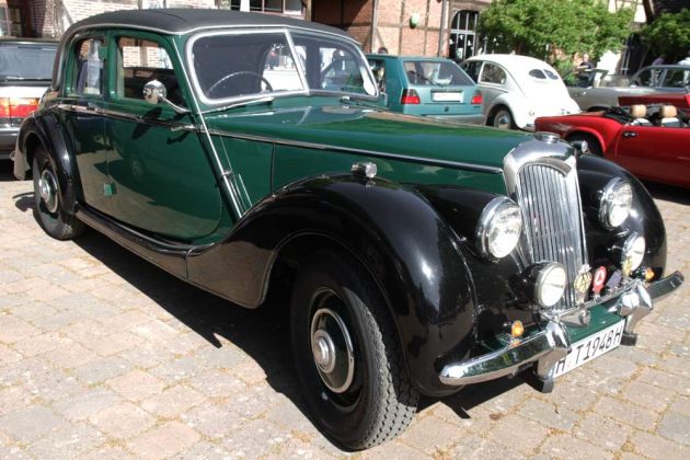 Ein Riley RMB der Bauzeit von 1946 bis 1952 mit dem 2,5-Liter ‚Big Four‘-Motor. Ein Riley RMB der Bauzeit von 1946 bis 1952 mit dem 2,5-Liter ‚Big Four‘-Motor.