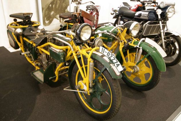 Böhmerland Langtourer, Baujahr 1928 - 500 ccm Einzylinder-Viertaktmotor, 11,8 PS, 115 kmh - Motorradmuseum Schloss Augustusburg Böhmerland Langtourer, Baujahr 1928 - 500 ccm Einzylinder-Viertaktmotor, 11,8 PS, 115 kmh - Motorradmuseum Schloss Augustusburg