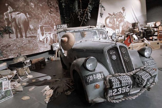 Top Mountain Motorcycle Museum - Steyr, Type 100, Baujahr 1934, 1380 ccm, 32 PS - Expeditions-Fahrzeug Max Reisch Top Mountain Motorcycle Museum - Steyr, Type 100, Baujahr 1934, 1380 ccm, 32 PS - Expeditions-Fahrzeug Max Reisch