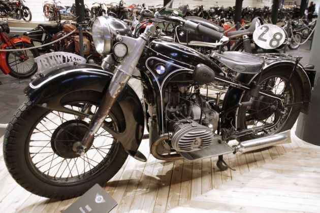 Top Mountain Motorcycle Museum - BMW R 17, Zweizylinder-Boxer-Motor, 736 ccm, 33 PS, 140 kmh, Bauzeit 1935 bis 1937 Top Mountain Motorcycle Museum - BMW R 17, Zweizylinder-Boxer-Motor, 736 ccm, 33 PS, 140 kmh, Bauzeit 1935 bis 1937