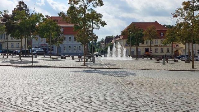 Residenzstadt Neustrelitz - der historische Marktplatz Residenzstadt Neustrelitz - der historische Marktplatz