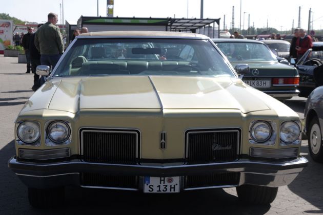 Oldsmobile Delta 88, Modelljahr 1972 - 5,7 Liter-V8-Motor mit 160 bhp Oldsmobile Delta 88, Modelljahr 1972 - 5,7 Liter-V8-Motor mit 160 bhp