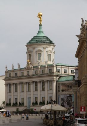 Landeshauptstadt Potsdam - das Alte Rathaus am Alten Markt, der Sitz des Potsdam-Museums Landeshauptstadt Potsdam - das Alte Rathaus am Alten Markt, der Sitz des Potsdam-Museums