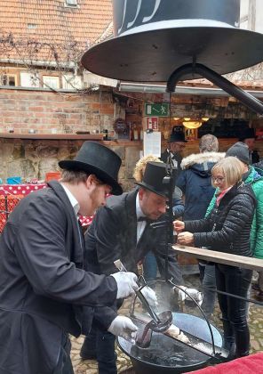 Quedlinburg - Advent in den Höfen, Feuerzangenbowle Quedlinburg - Advent in den Höfen, Feuerzangenbowle