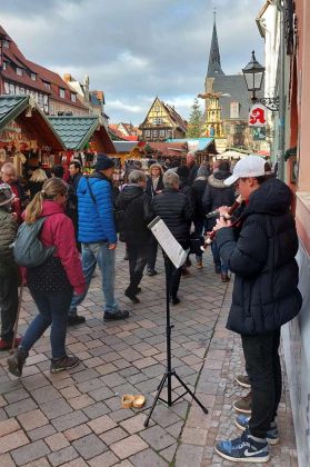 Quedlinburg - Weihnachtsmarkt auf dem Marktplatz Quedlinburg - Weihnachtsmarkt auf dem Marktplatz