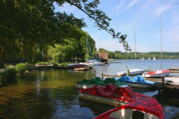Inselstadt Ratzeburg - das idyllische Ufer des Grossen Ratzeburger See Inselstadt Ratzeburg - das idyllische Ufer des Grossen Ratzeburger See