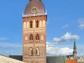 Lettlands Hauptstadt Riga - der Turm des Doms St. Marien, von der Terrasse des Gutenberg Hotels aus gesehen