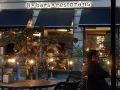 Die nächtliche Altstadt von Riga - 'unsere' lauschige Absacker-Bar auf dem Domplatz - das B Bārs Restorāns