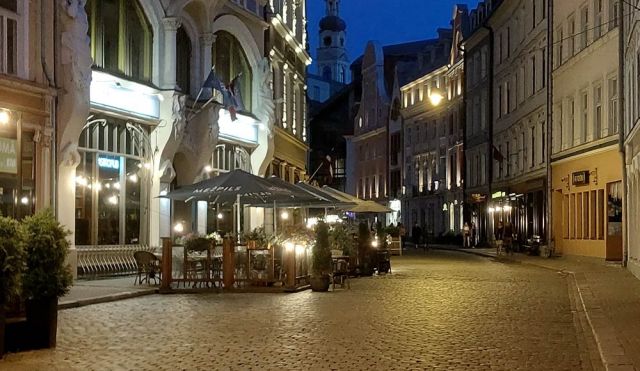 Die nächtliche Altstadt von Riga - Impressionen in der Jauniela Die nächtliche Altstadt von Riga - Impressionen in der Jauniela