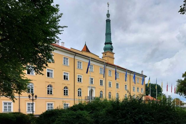 Riga in Lettland - das historische Schloss von Riga, die Residenz des lettischen Präsidenten Riga in Lettland - das historische Schloss von Riga, die Residenz des lettischen Präsidenten
