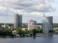 Riga von oben, der Ausblick auf das westliche Ufer des Flusses Daugava