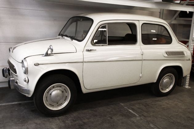 Saporoshez SAS-96, Bauzeit 1960 bis 1963 - im Heck montierter luftgekühlter V 4-Motor, 746 ccm, 23 PS Saporoshez SAS-96, Bauzeit 1960 bis 1963 - im Heck montierter luftgekühlter V 4-Motor, 746 ccm, 23 PS