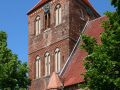 Bergringstadt Teterow, Mecklenburger Schweiz - die Stadtkirche St. Peter und Paul mit ihrem 40 Meter hohen Westturm wurde ab dem 13. Jahrhundert in norddeutscher Backsteingotik errichtet