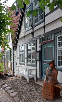 Ostseebad Warnemünde - das Heimatmuseum in der Alexandrinenstrasse