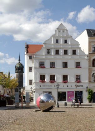 Lutherstadt Wittenberg - das Renaissancegebäude am Markt 25 mit dem Futurea Science Center Lutherstadt Wittenberg - das Renaissancegebäude am Markt 25 mit dem Futurea Science Center